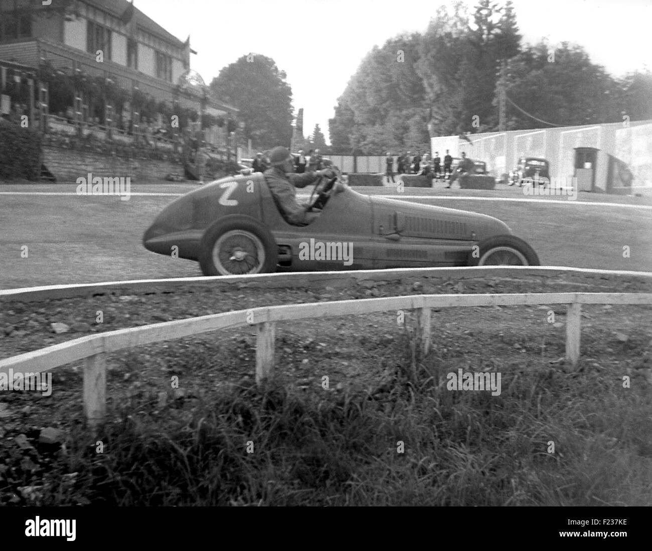 Luigi Villoresi in einem Ferrari bei La Source im GP von Belgien Spa 1950 Stockfoto