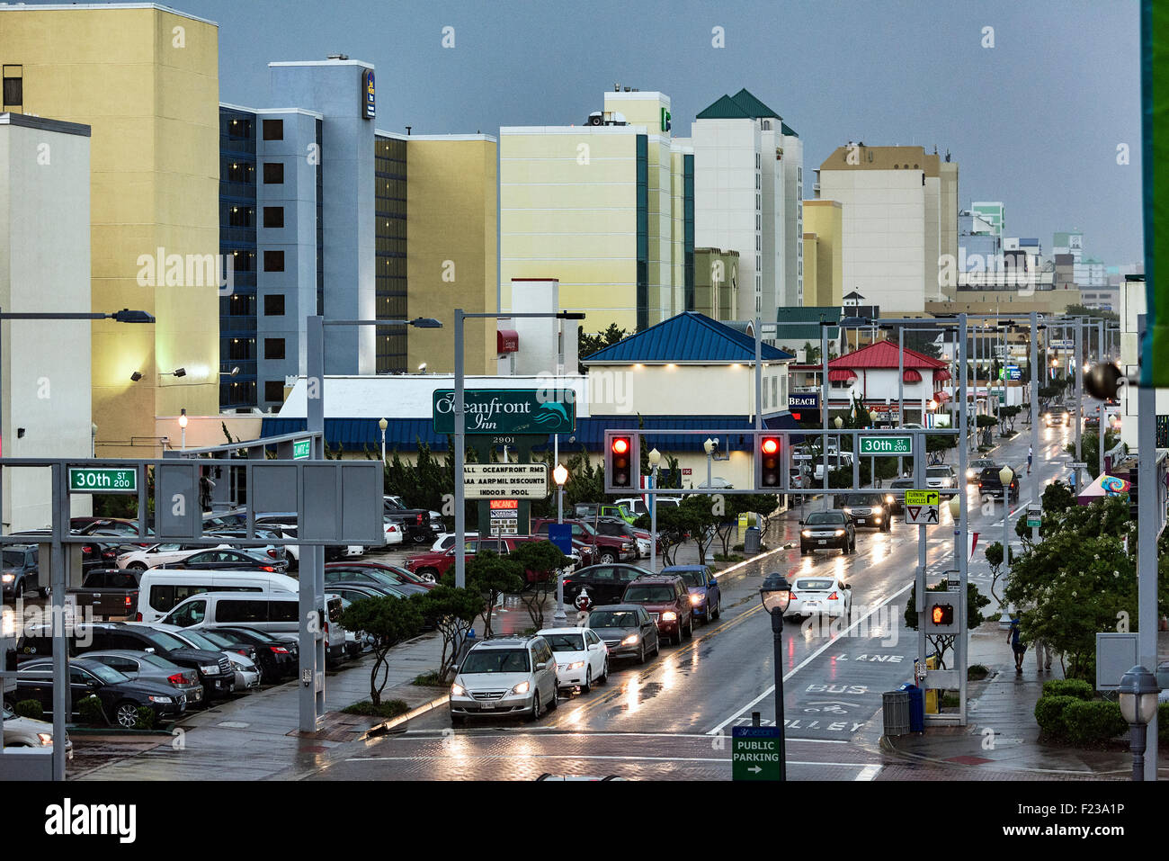 Hotels entlang der Atlantic Avenue in Virginia Beach, Virginia, USA Stockfoto