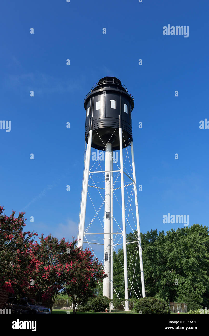 Cape Charles Wasserturm gebaut, um die sehen aus wie alte Cape Charles Lighthouse, Virginia, USA Stockfoto