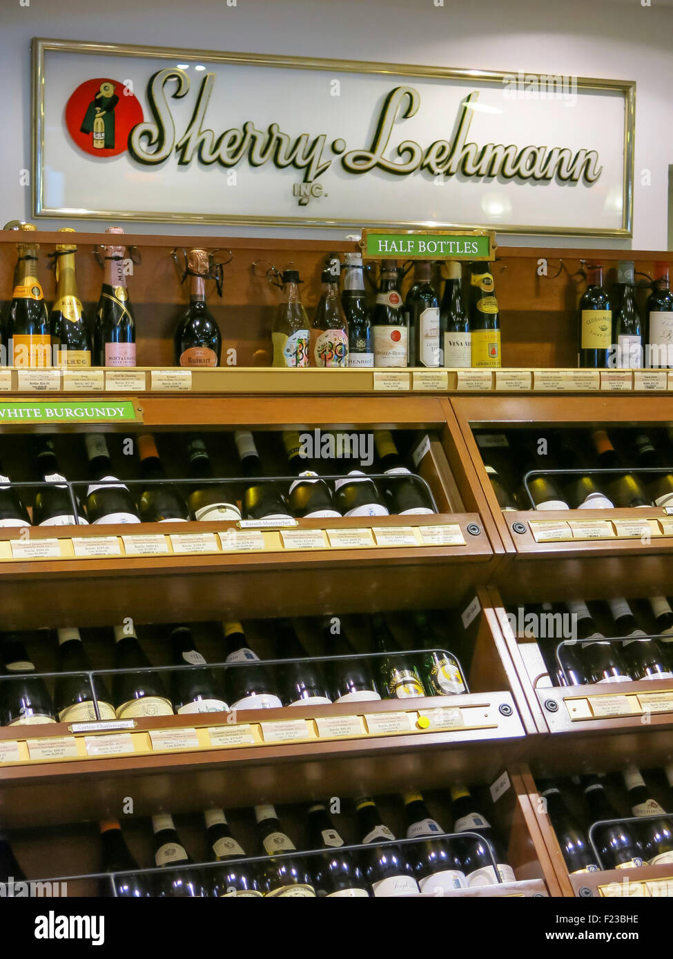 Sherry-Lehmann-Wein und Spirituosen Store Interieur, NYC, USA Stockfoto