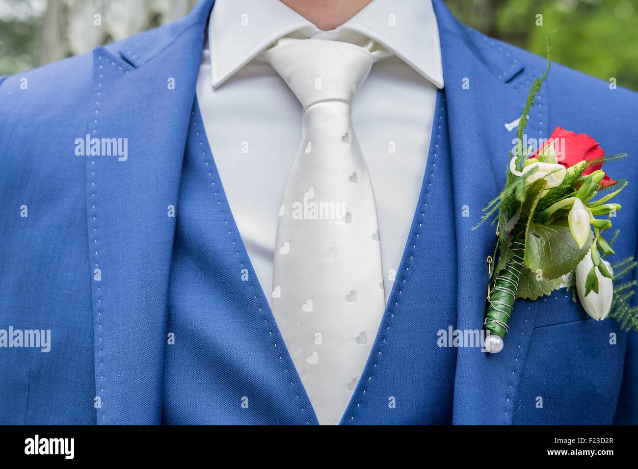 Blauer anzug -Fotos und -Bildmaterial in hoher Auflösung – Alamy