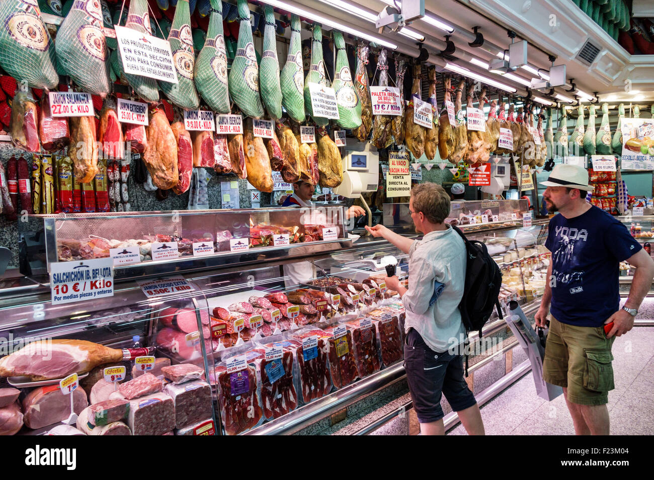 Madrid Spanien, Hispanic Ethnic Centro, Carrera de San Jeronimo, Museo del Jamon, Museum of Ham, Innenbereich, Restaurant Restaurants Essen Essen Essen Café Stockfoto