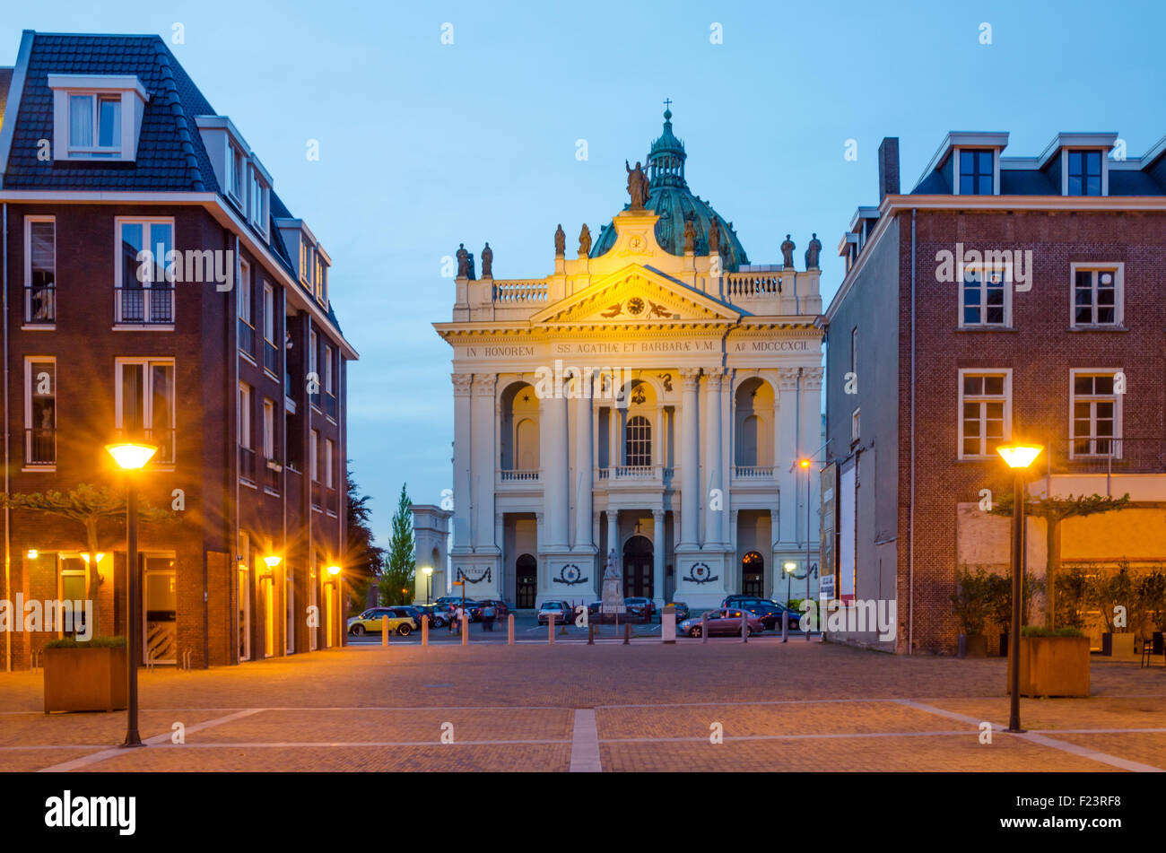 Basiliek van de heilige agatha en barbara -Fotos und -Bildmaterial in