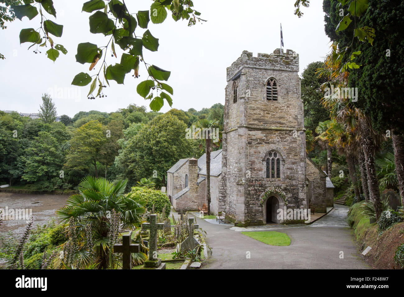 Die berühmte St. Just in Roseland Kirche in Cornwall, Großbritannien. Stockfoto