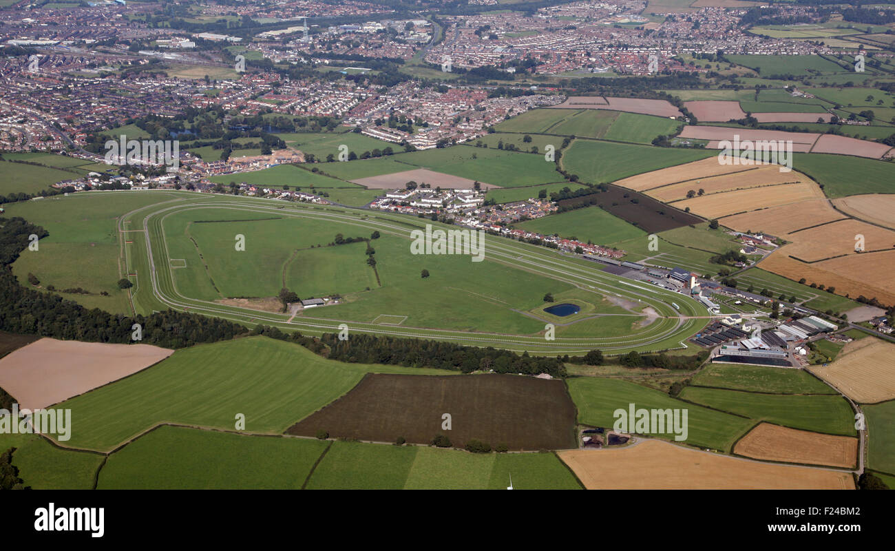 Luftaufnahme von Carlisle Pferderennbahn in Cumbria, National Hunt Pferderennen Track, Cumbria, Großbritannien Stockfoto