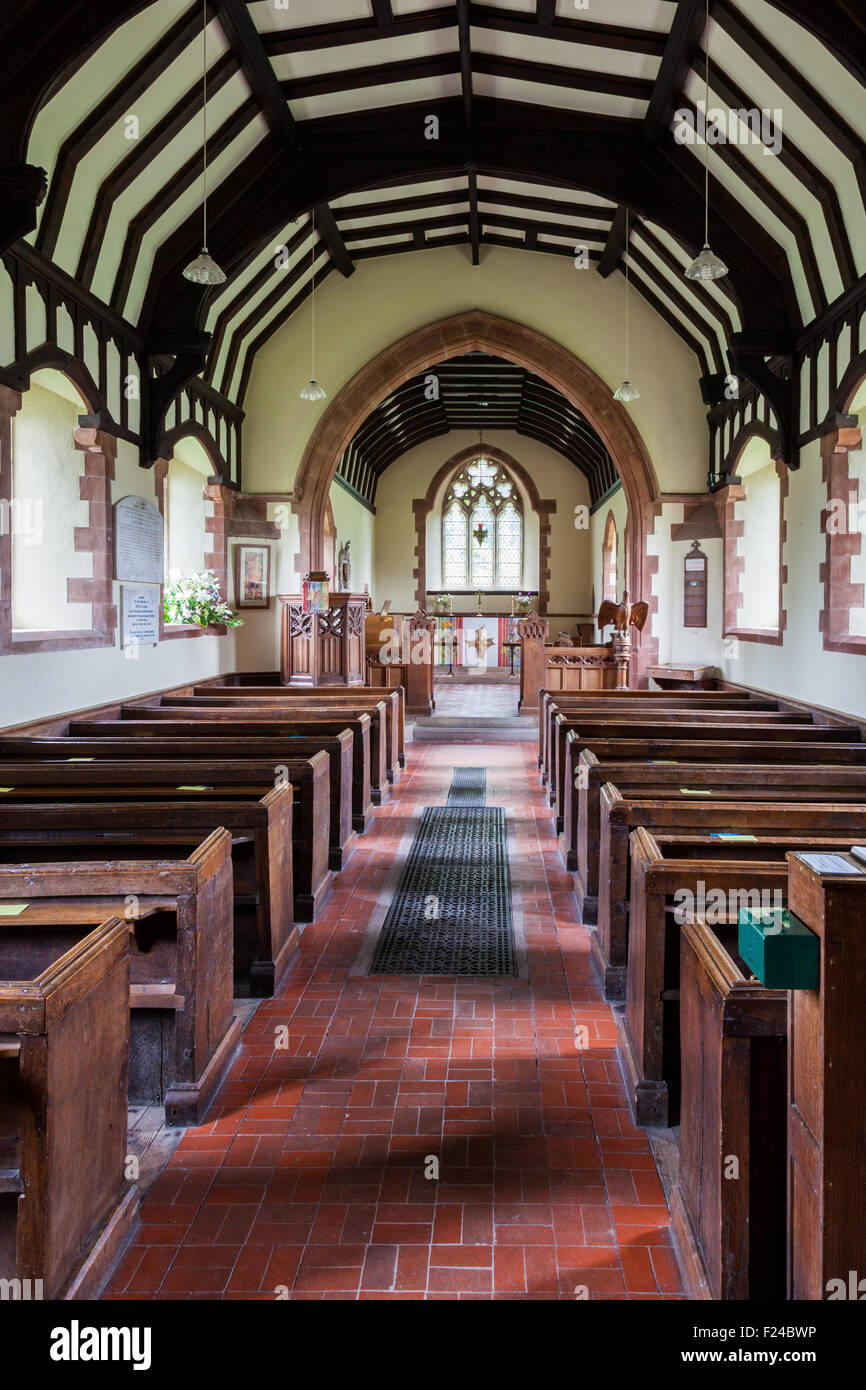 Das Innere von St. Michael und alle Engel Kirche, Lingen, Herefordshire Stockfoto