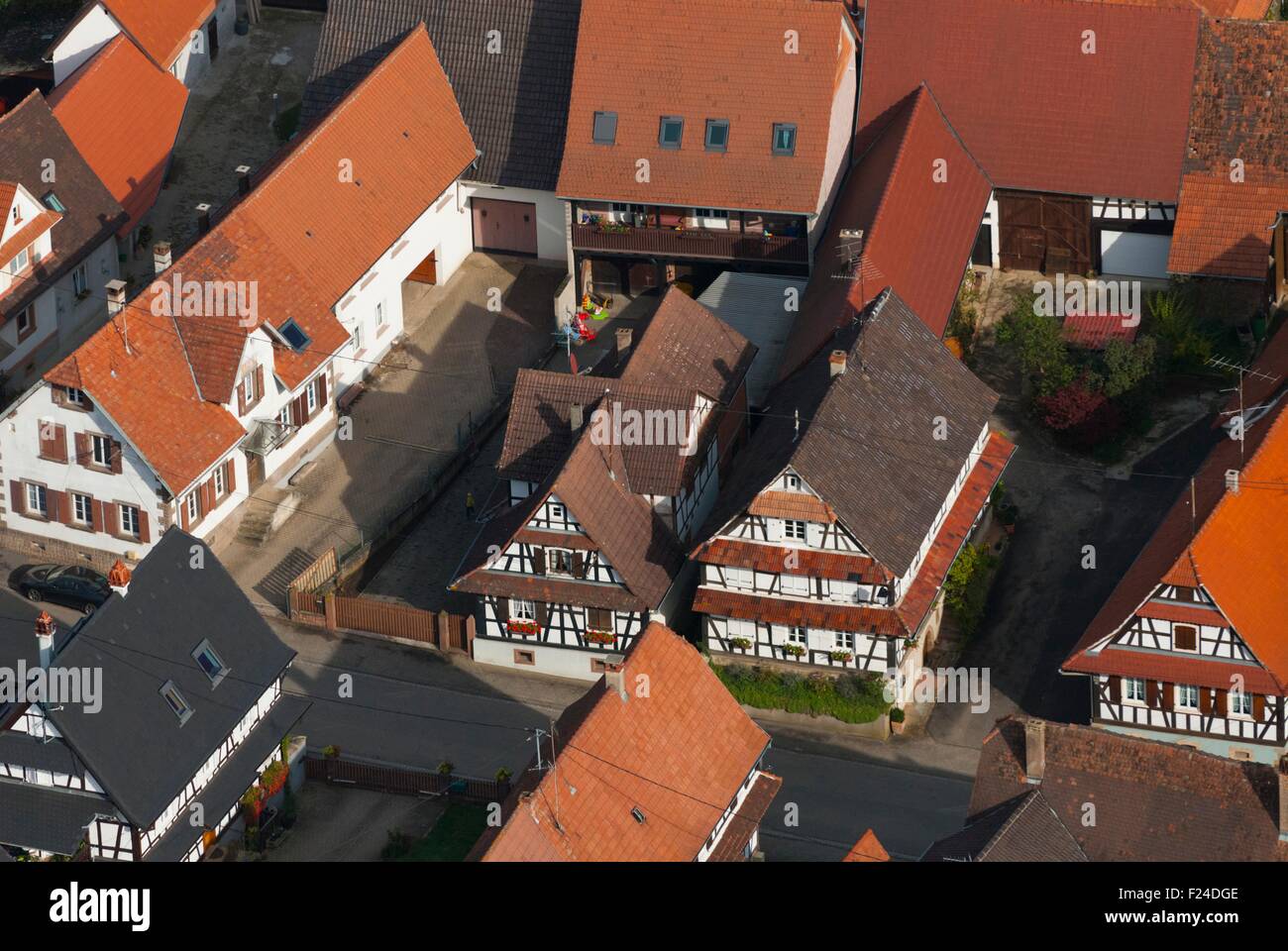 Frankreich, Bas Rhin (67), Dorf Hunspach, zu einem der französischsten Dörfer gewählt (Luftaufnahme) Stockfoto