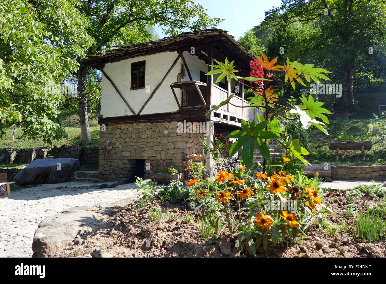 Architectural ethnographic museum etara bulgaria -Fotos und ...