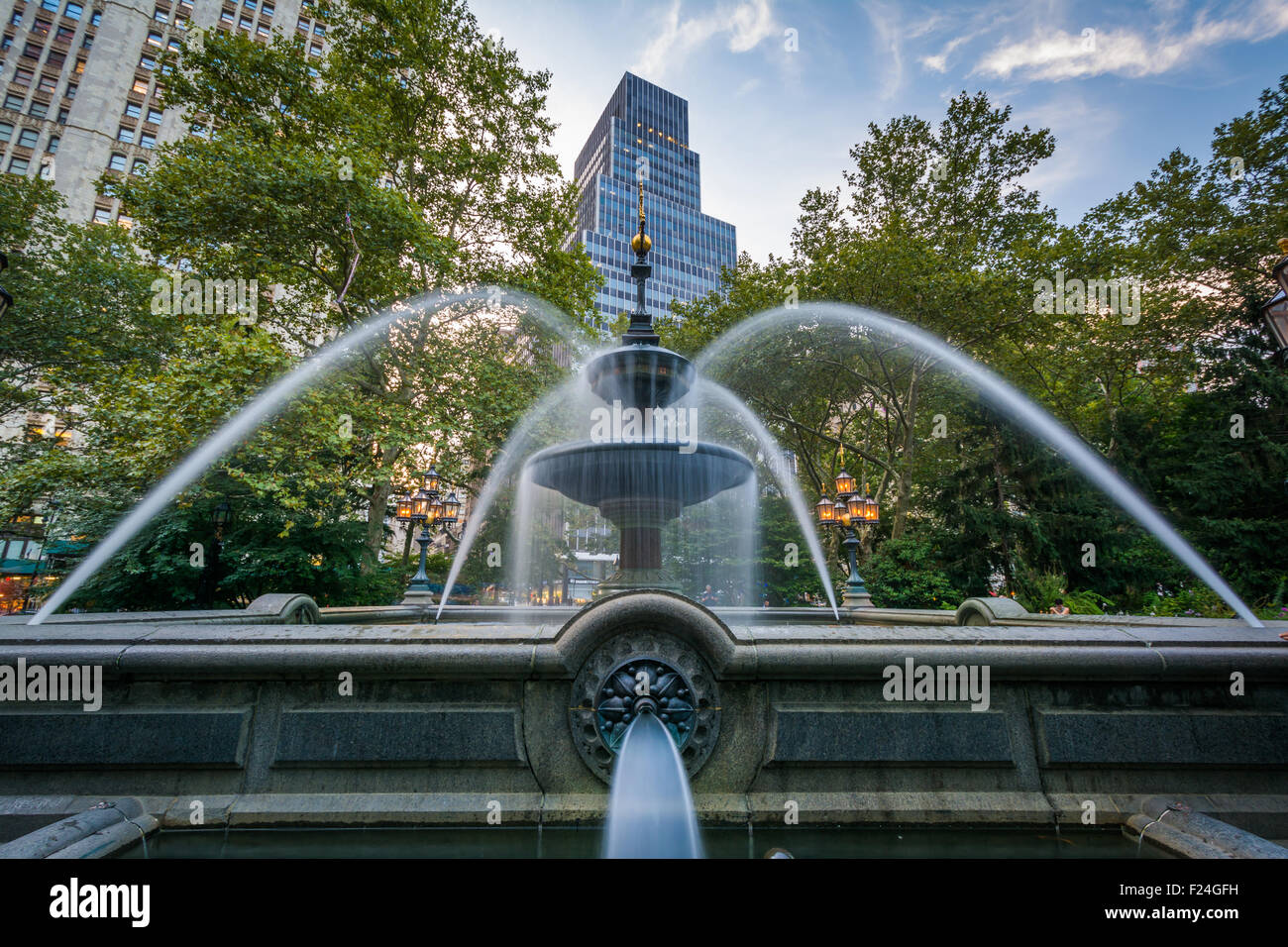 Brunnen am City Hall Park in Lower Manhattan, New York. Stockfoto