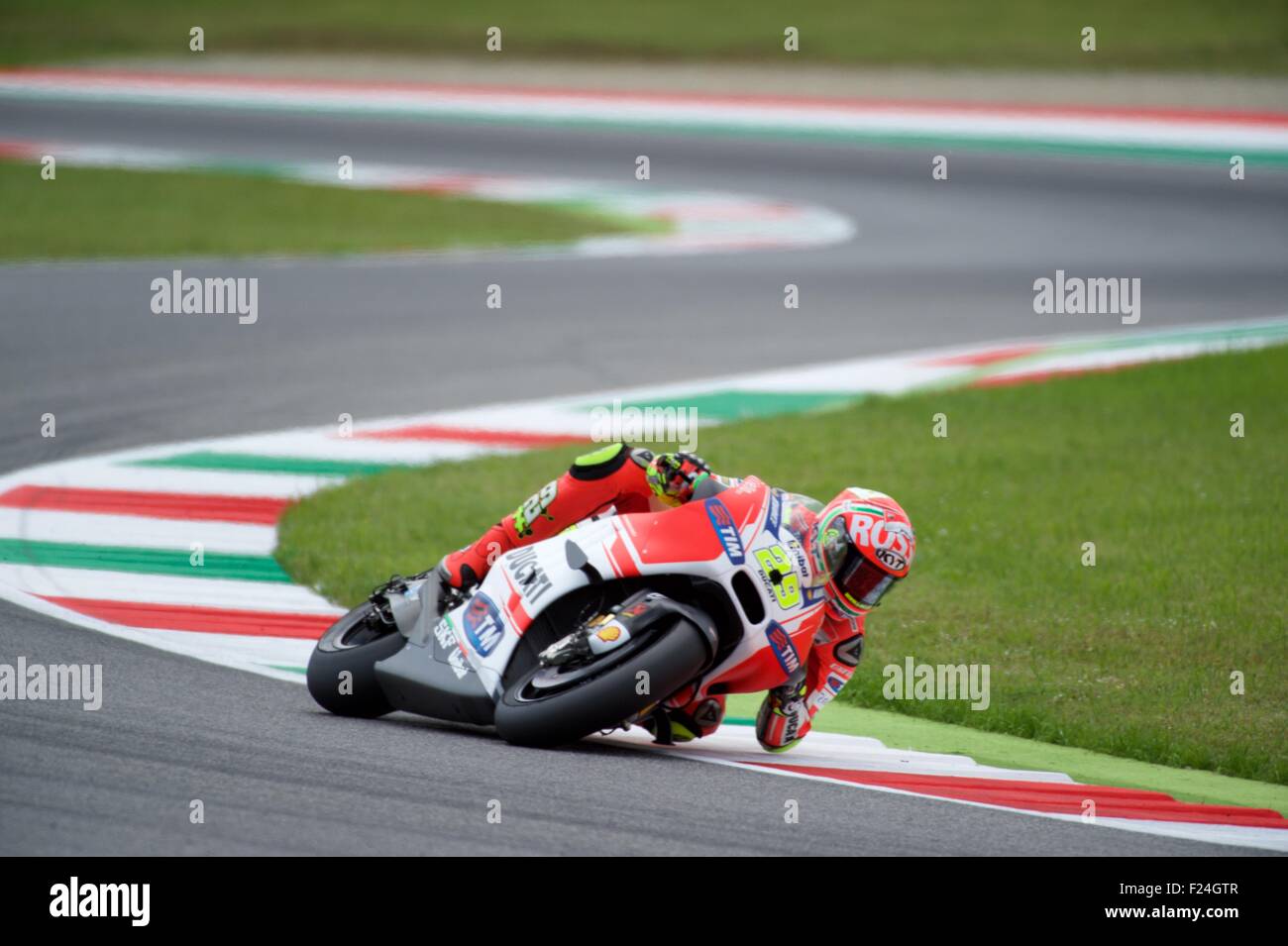 Mugello Circuit, Italien 30. Mai 2015. Ducati-Pilot Andrea Iannone in der Qualifikation für den Gran Premio D'Italia in die Mugello Stockfoto