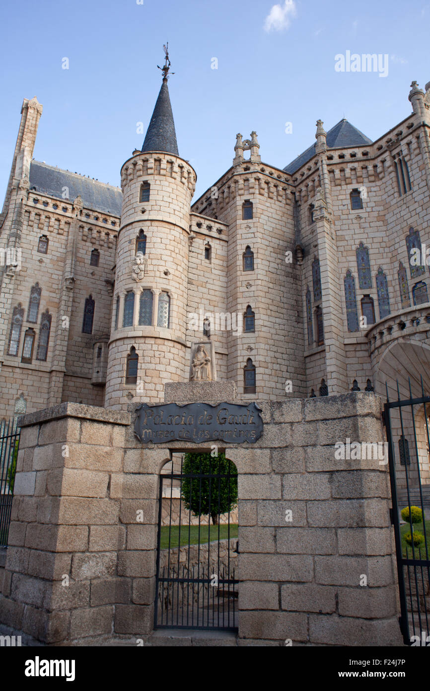 Das Bischöfliche Palais, Modernisme-Gebäude in Astorga Stockfoto