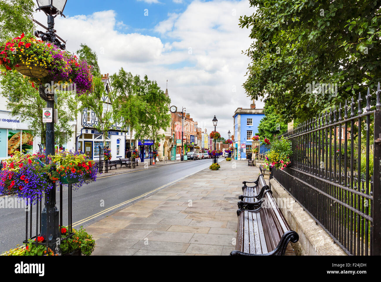 High Street in Glastonbury, Somerset, England, UK Stockfoto