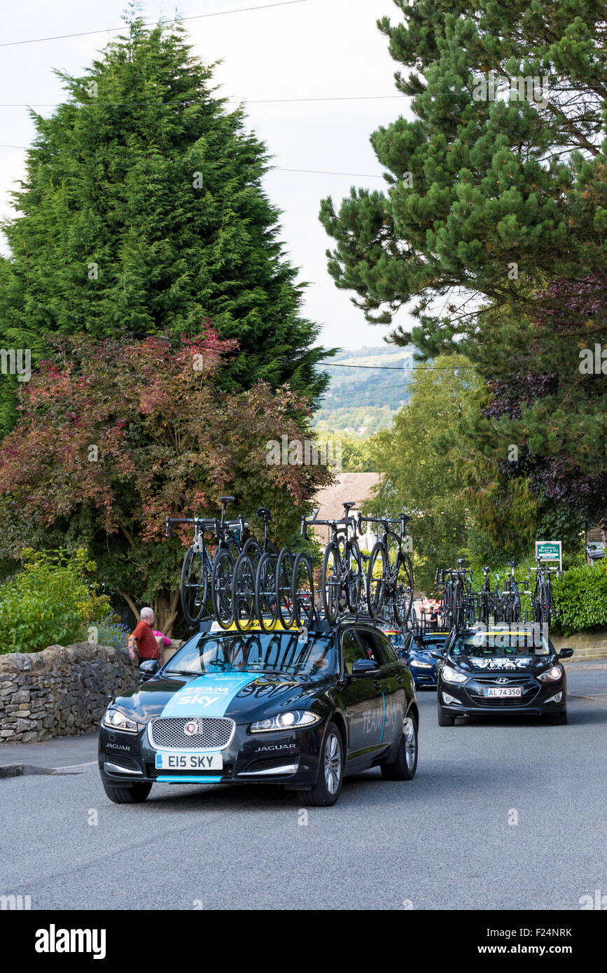 Das britische Team Sky Unterstützung Auto auf Stufe 6 von der Tour of Britain 2015 Matlock Derbyshire UK Stockfoto