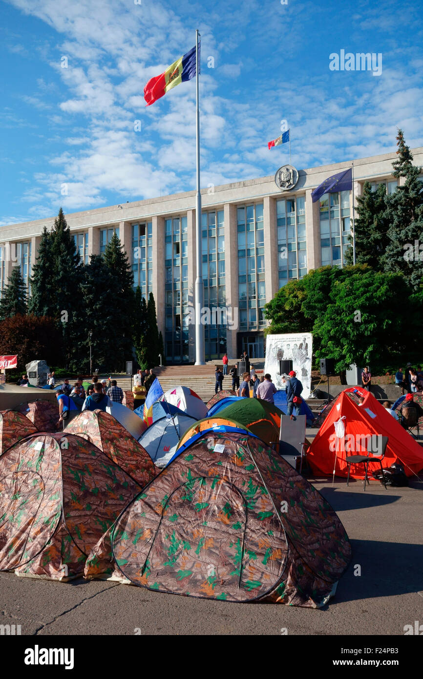 Lager der Demonstranten vor der Regierung, Anti-Korruptions-Protest im September 2015, Chisinau, Moldawien Stockfoto