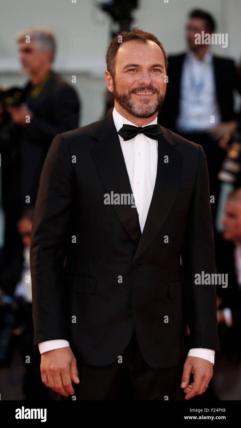 (150911)--Venedig, 11. September 2015 (Xinhua)--Massimiliano Gallo besucht eine Premiere für "Pro Amor Vostro" am 72. Filmfestival von Venedig auf der Insel Lido in Venedig, Italien, 11. September 2015. (Xinhua / Ye Pingfan) Stockfoto