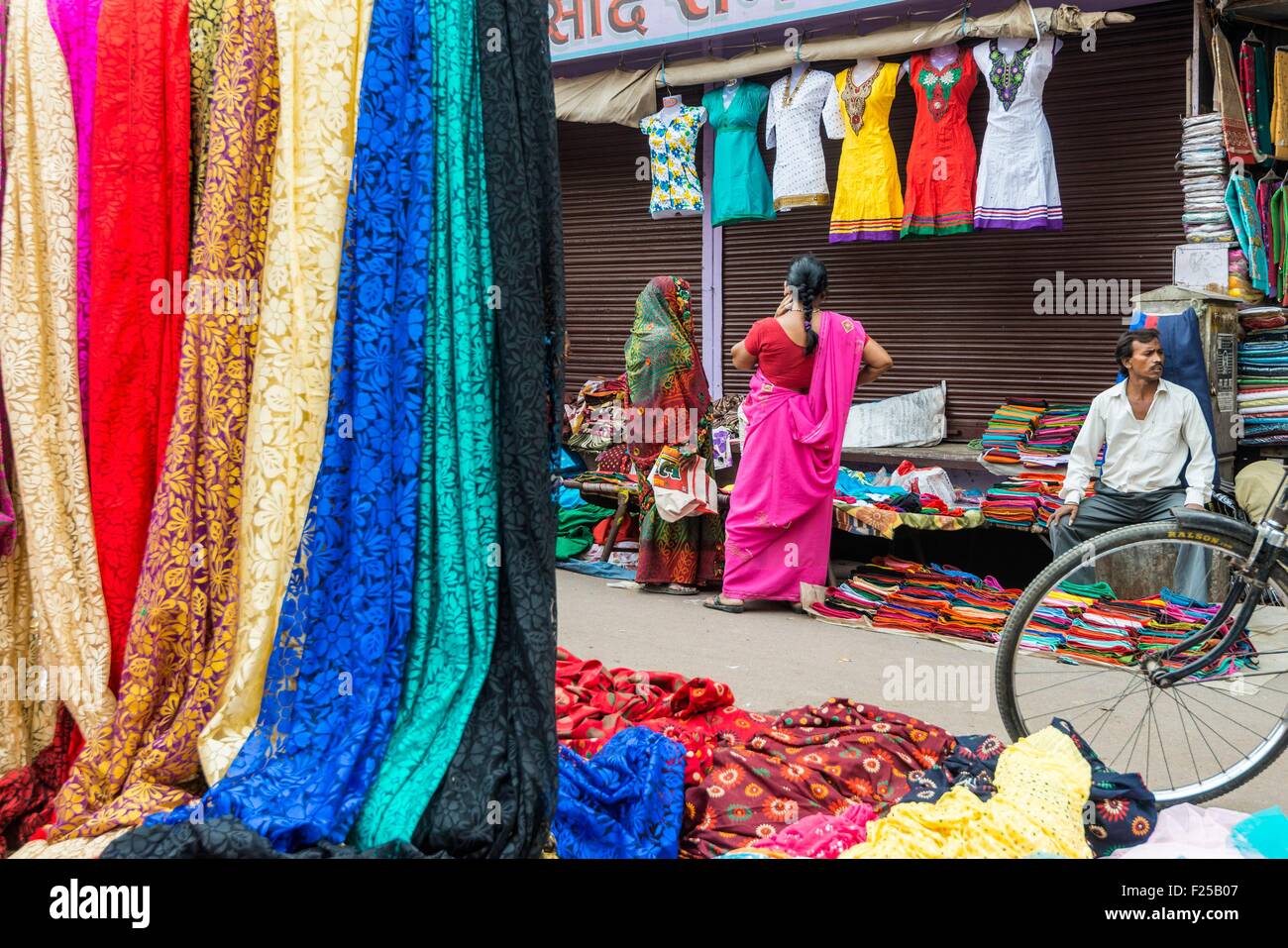 Indien, Uttar Pradesh Zustand, Agra, Straßenszene Stockfoto