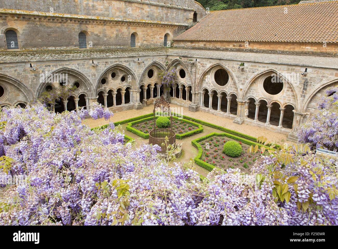 Frankreich, Aude, Narbonne, Sainte Marie de Fontfroide Zisterzienser Abtei, das Kloster Stockfoto
