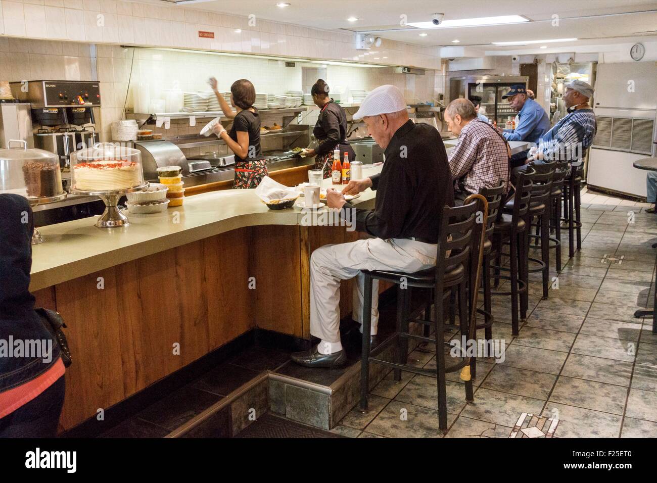 Vereinigte Staaten, New York, Manhattan, Harlem, der berühmte Sylvia es Soul Food Restaurant Stockfoto