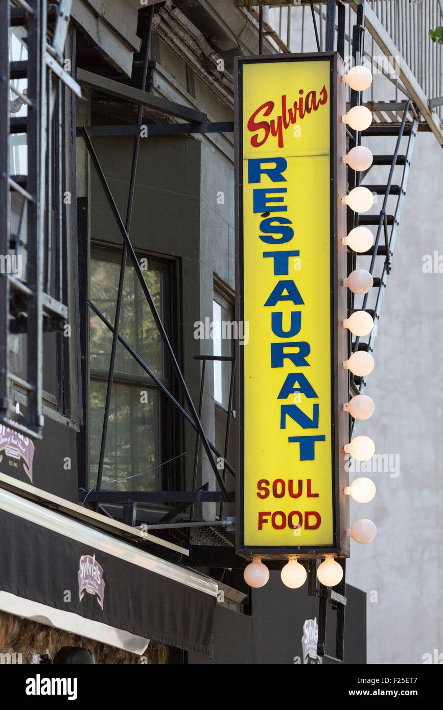 Vereinigte Staaten, New York, Manhattan, Harlem, der berühmte Sylvia es Soul Food Restaurant Stockfoto