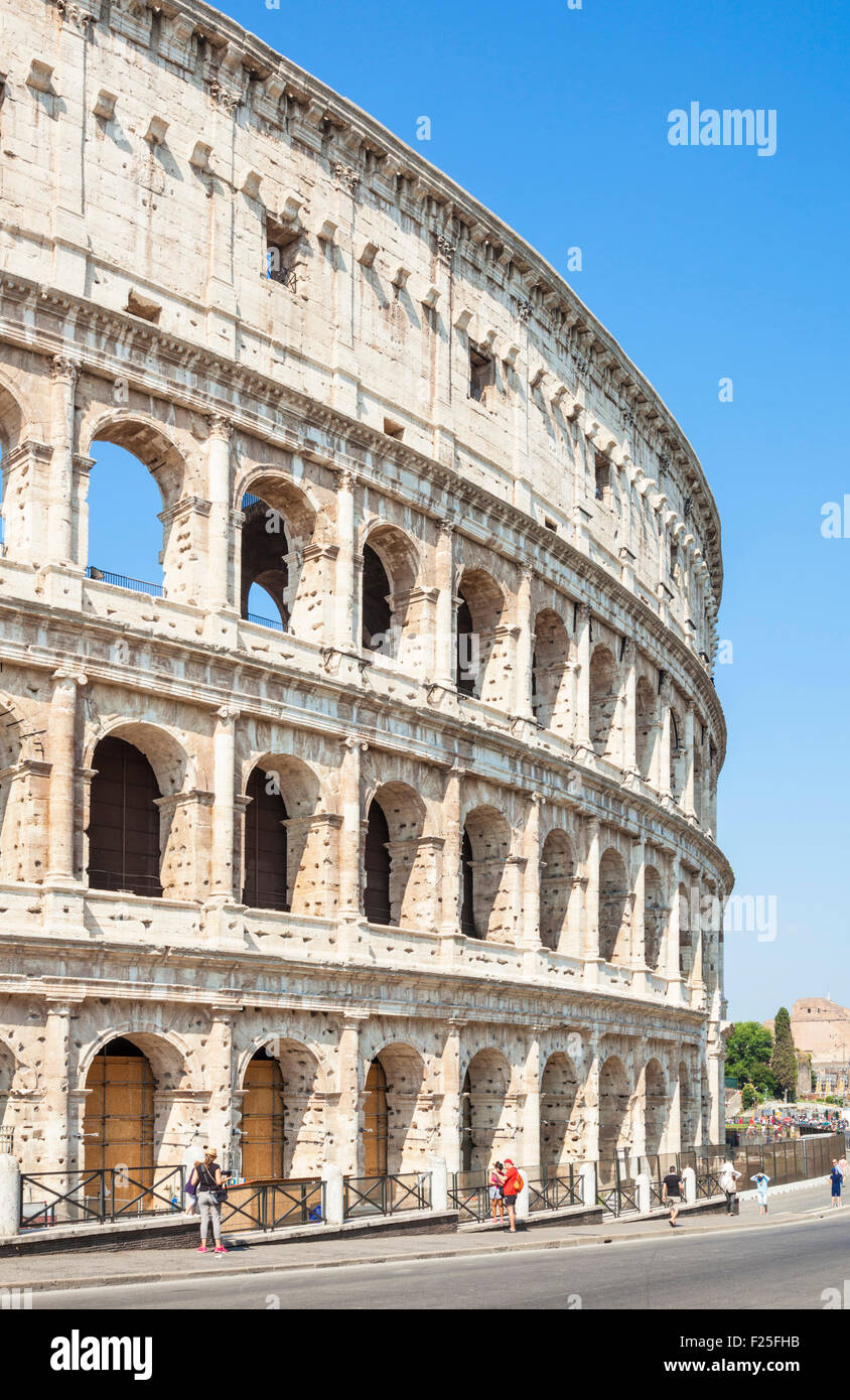 Kolosseum in Rom oder Flavian Amphitheater Rom Latium Italien EU Europa Stockfoto