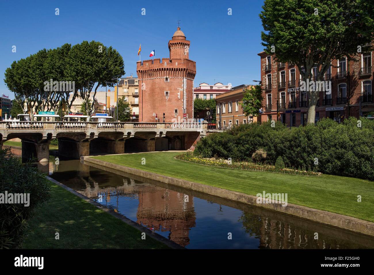 Frankreich, Pyrenäen Orientales, Perpignan, le Castillet Stockfoto Frankreich, Pyrenäen Orientales, Perpignan, le Castillet Stockfoto