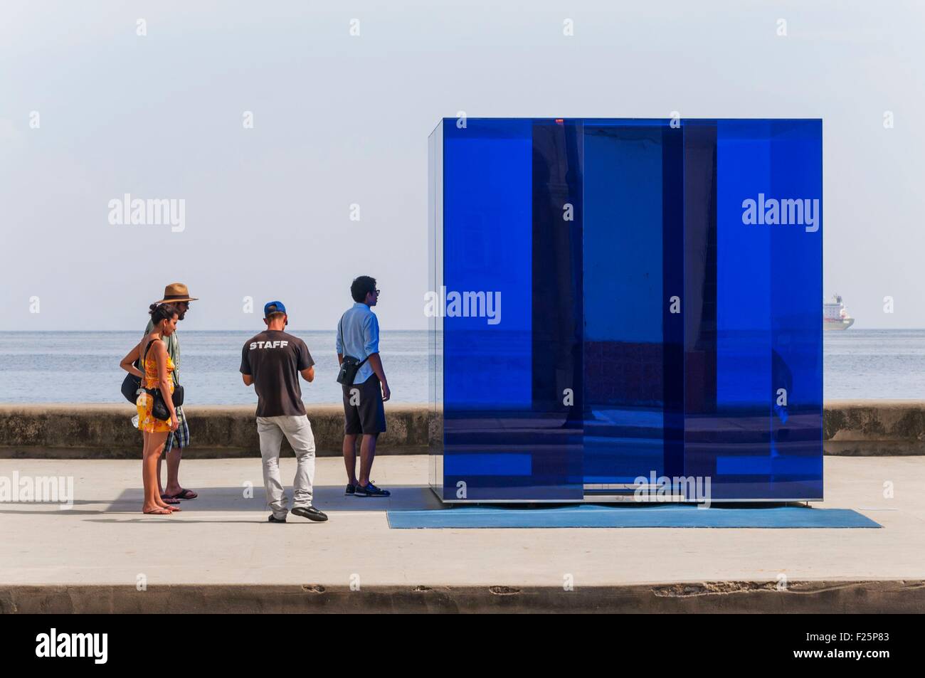 Kuba, Havanna, Malecon und Biennale Kunstwerk Stockfoto