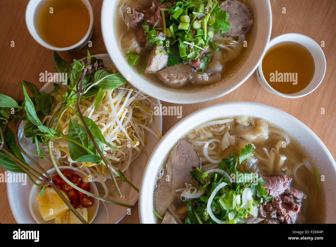 Vietnamesische Rindfleisch Nudelsuppe Stockfoto