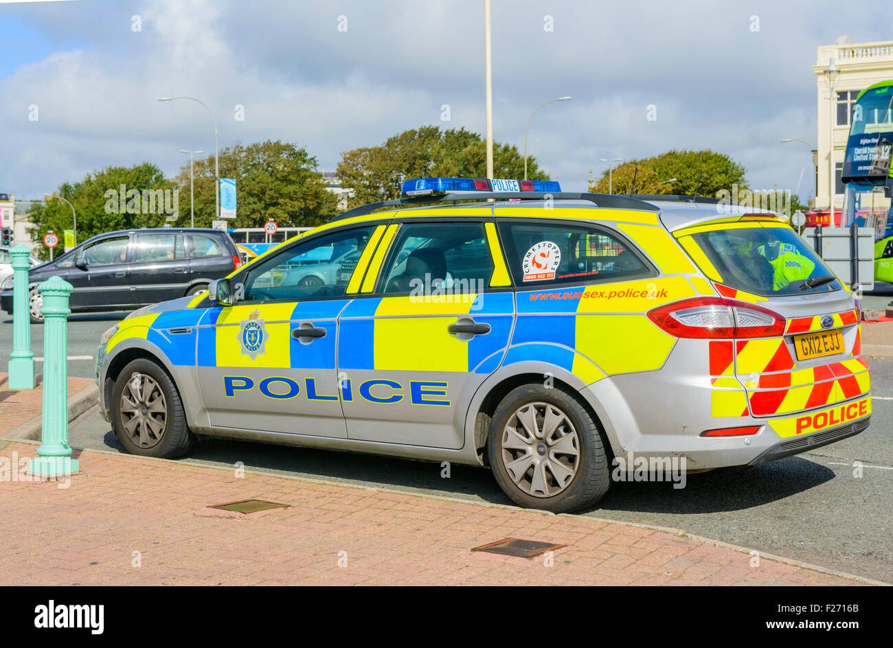 Sussex Polizei Auto geparkt am Straßenrand in Brighton, East Sussex, England, UK. Stockfoto