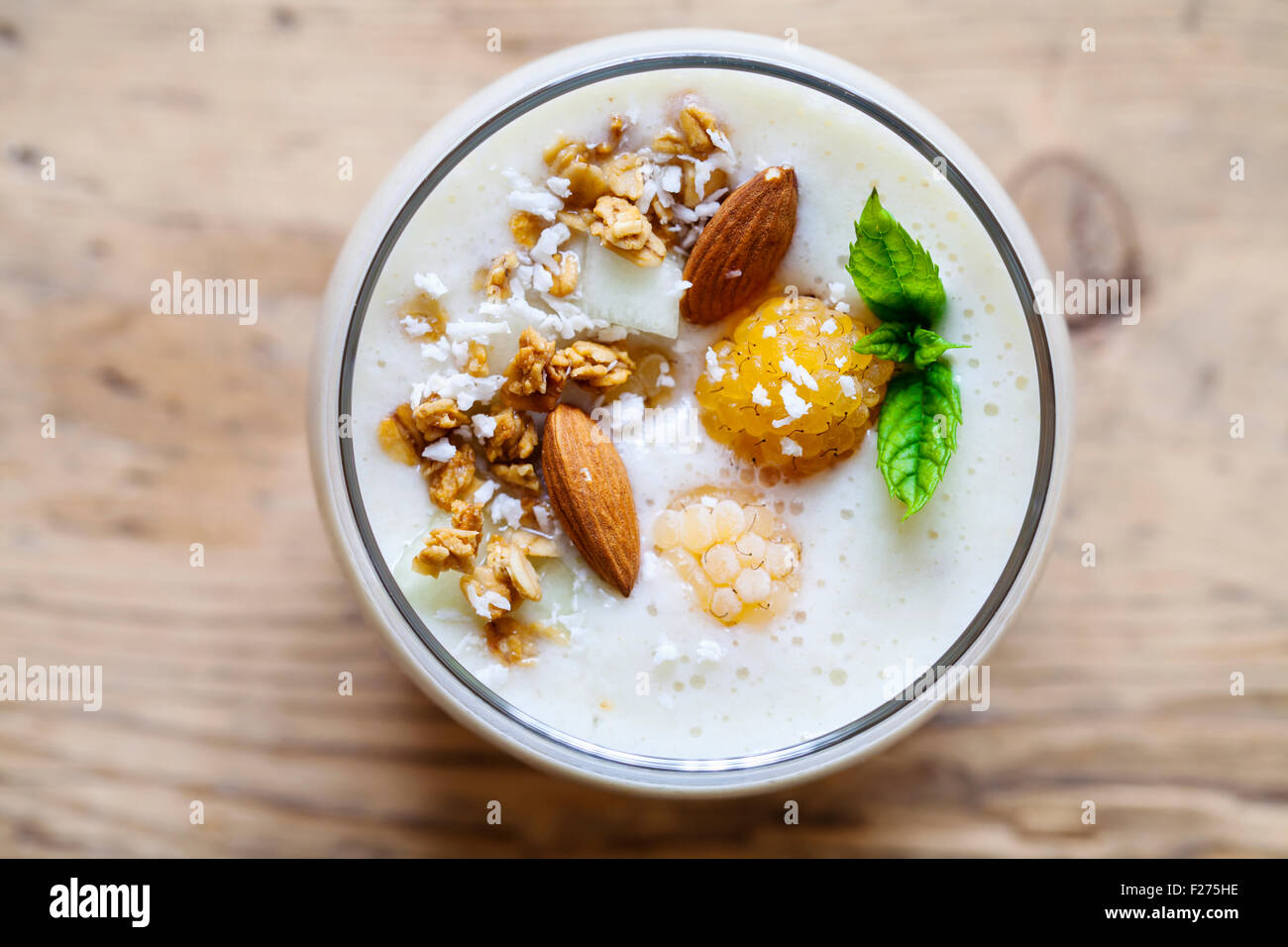 Milch Kokosnuss Stockfotos und -bilder Kaufen - Alamy