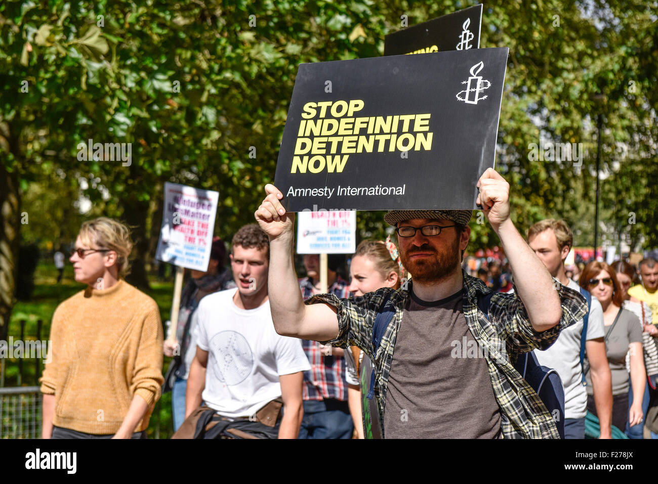 Eine Demonstration zur Unterstützung von Flüchtlingen und Migranten in London. Stockfoto