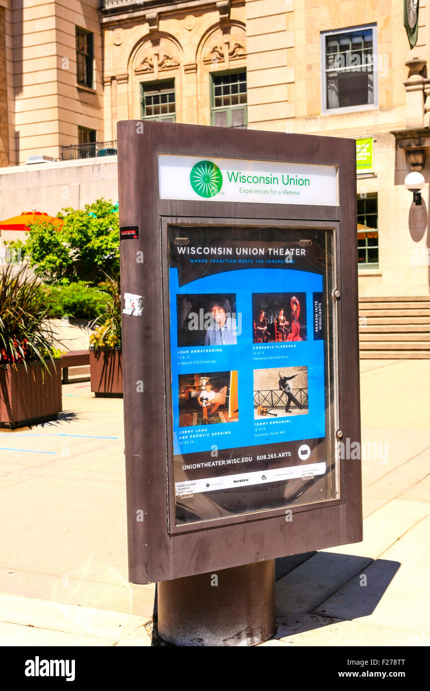 Wisconsin Union, was am schwarzen Brett außerhalb der Union Gebäude in Madison, Wisconsin Stockfoto