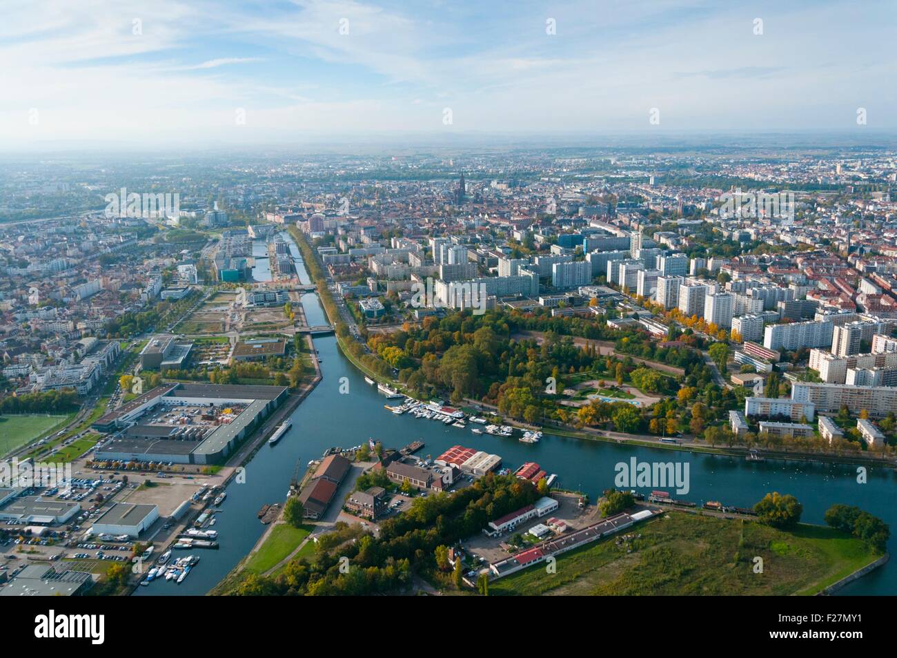 Frankreich, Bas Rhin (67), Straßburg, L'Esplanade und Neudorf und zurück Altstadt (Luftaufnahme) Stockfoto