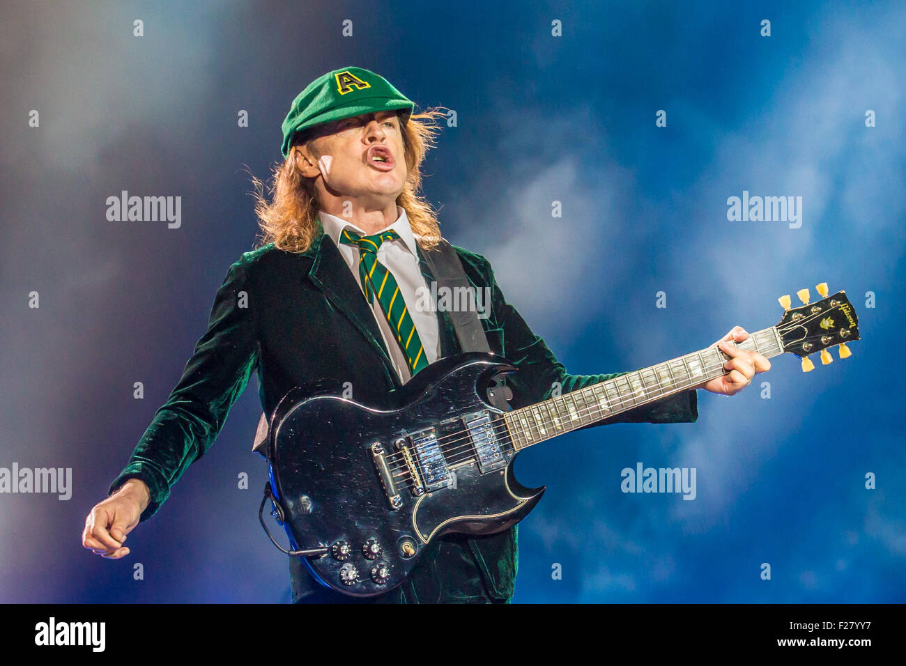 Angus jung -Fotos und -Bildmaterial in hoher Auflösung – Alamy