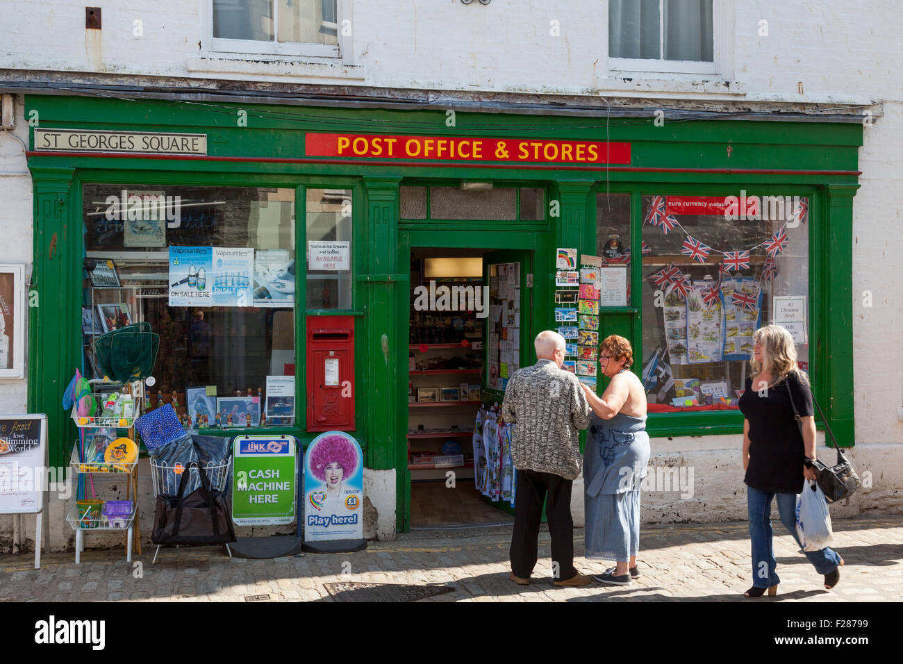 Postamt & Dorf speichern in Mevagissey, Cornwall, England, UK Stockfoto
