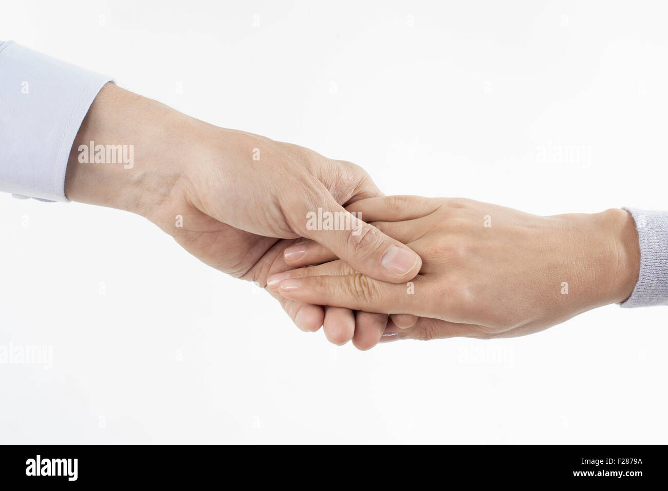 Nahaufnahme der Mann, der Frau die Hand, Bayern, Deutschland Stockfoto