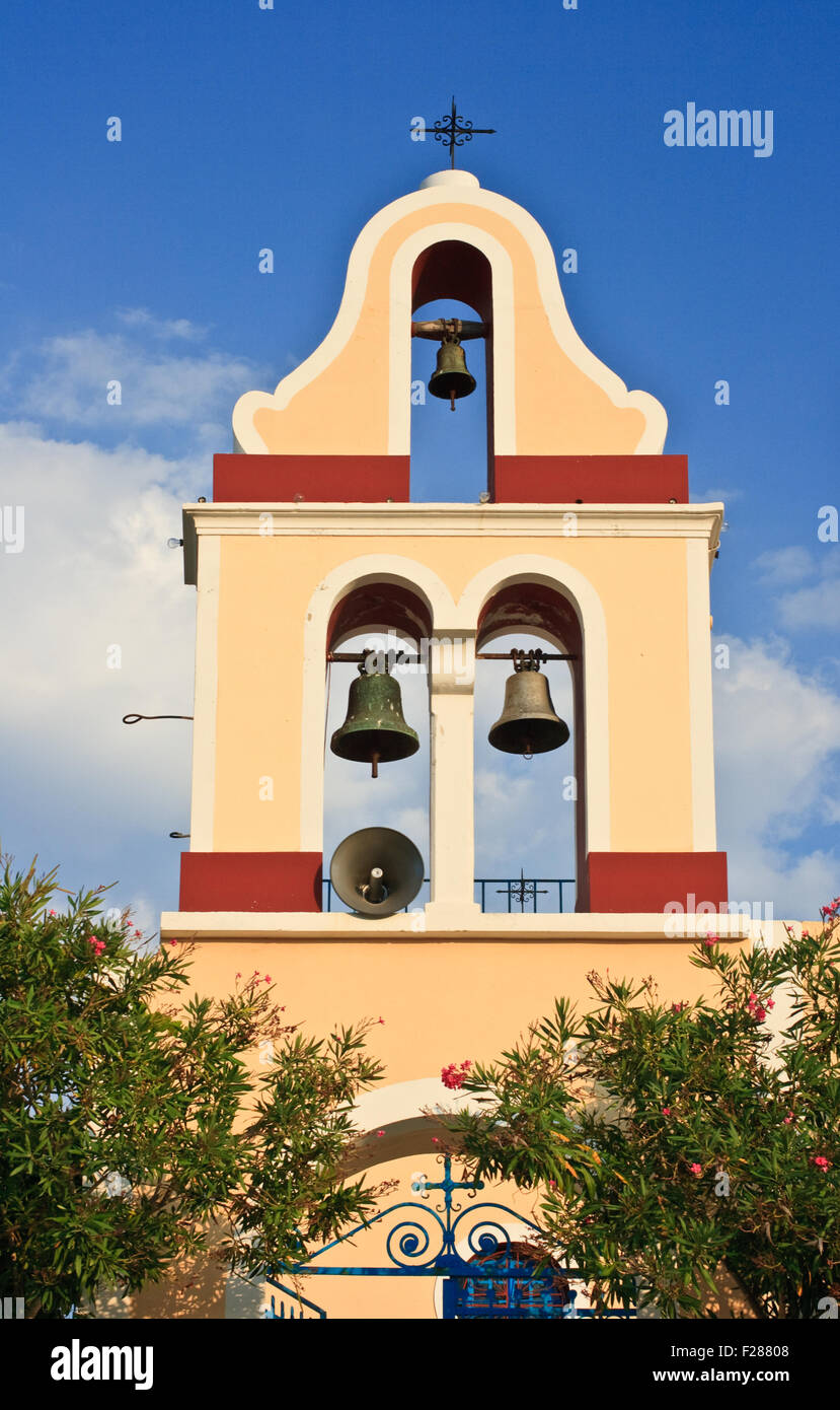 Glockenturm einer Kirche, Fiscardo - Griechenland Stockfoto