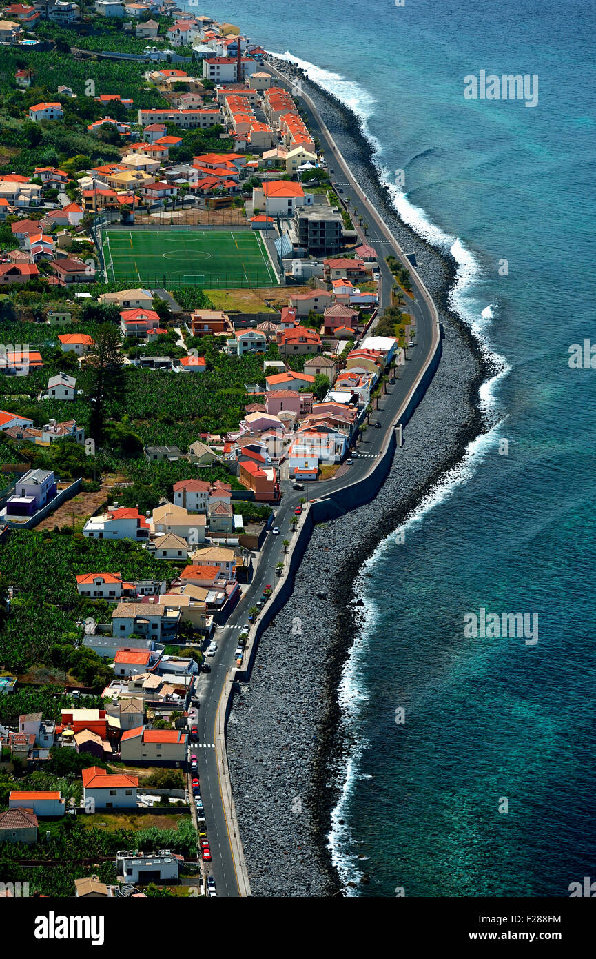 Blick auf Paul Do Mar, Westküste, Madeira, Portugal Stockfoto