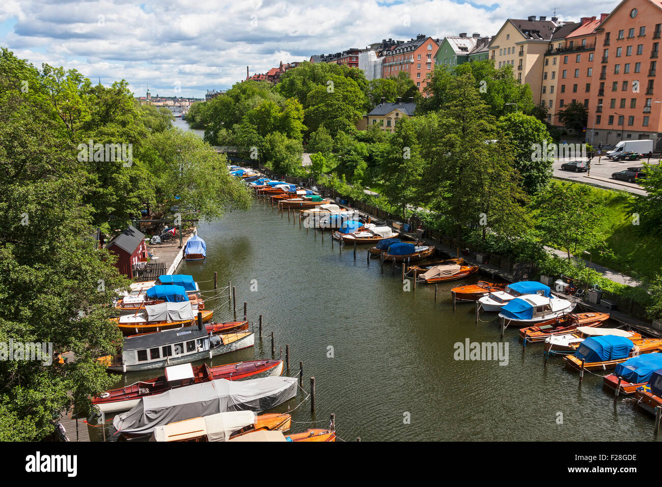 Vogelperspektive Blick auf Boote vertäut im Hafen, Palsundet, Sodermalm, Stockholm, Schweden Stockfoto
