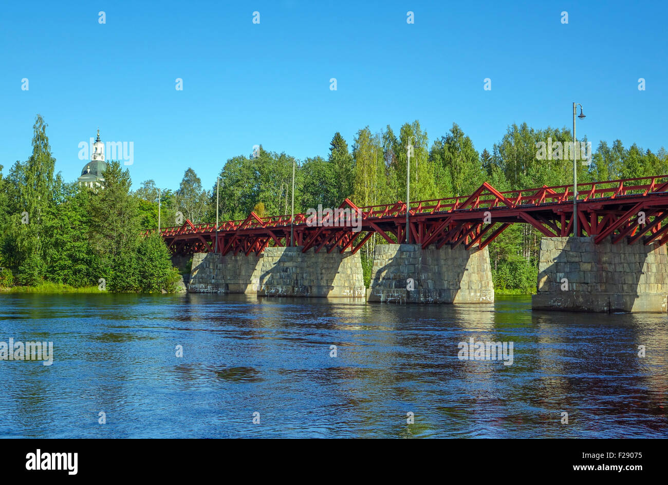 Älteste Holzbrücke in Schwedisch-Lappland, Skelleftea, Schweden, Lejonstromsbron Stockfoto