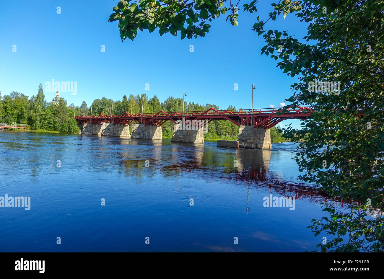 Älteste Holzbrücke in Schwedisch-Lappland, Skelleftea, Schweden, Lejonstromsbron Stockfoto