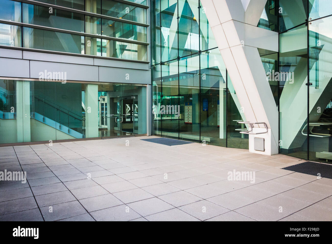 Moderne Architektur im Convention Center in der Innenstadt von Baltimore, Maryland. Stockfoto