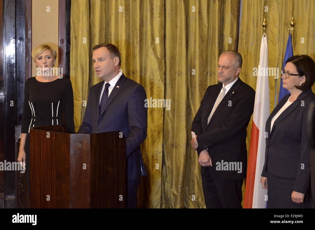 London, UK. 14. September 2015. Begrüßen das Präsidentenpaar in der polnischen Botschaft in London Credit: Marcin Libera/Alamy Live News Stockfoto