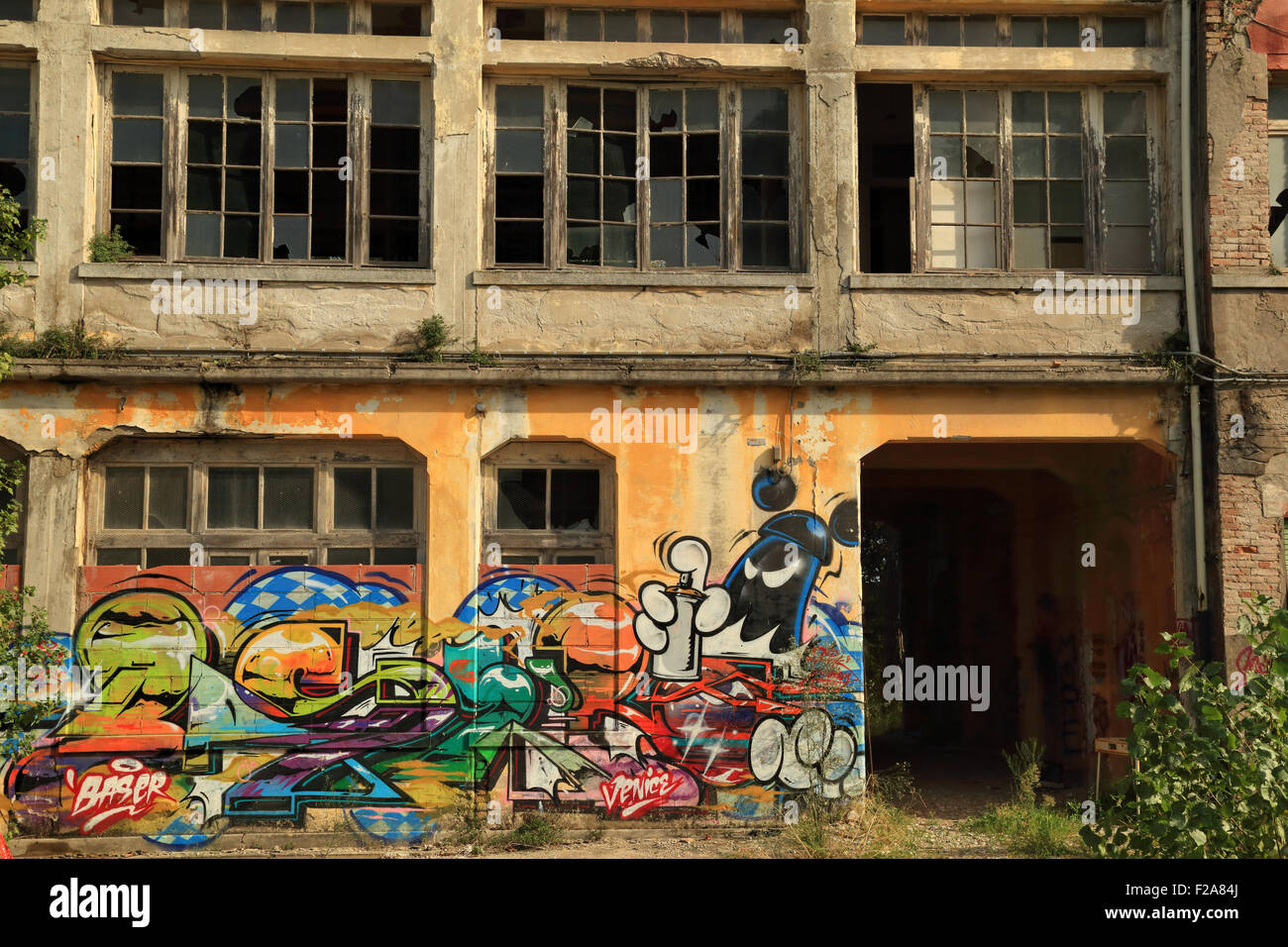 Verlassene Gebäude des ehemaligen Krankenhauses "Ospedale al Mare" im Lido Stockfoto