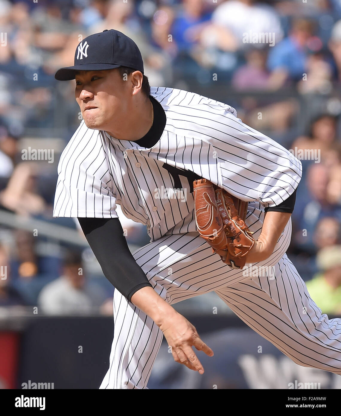 Bronx, New York, USA. 13. Sep, 2015. Masahiro Tanaka (Yankees), 13. September 2015 - MLB: Masahiro Tanaka von der New York Yankees Stellplätze während der Major League Baseball Spiel gegen die Toronto Blue Jays im Yankee Stadium in der Bronx, New York, Vereinigte Staaten von Amerika. © AFLO/Alamy Live-Nachrichten Stockfoto