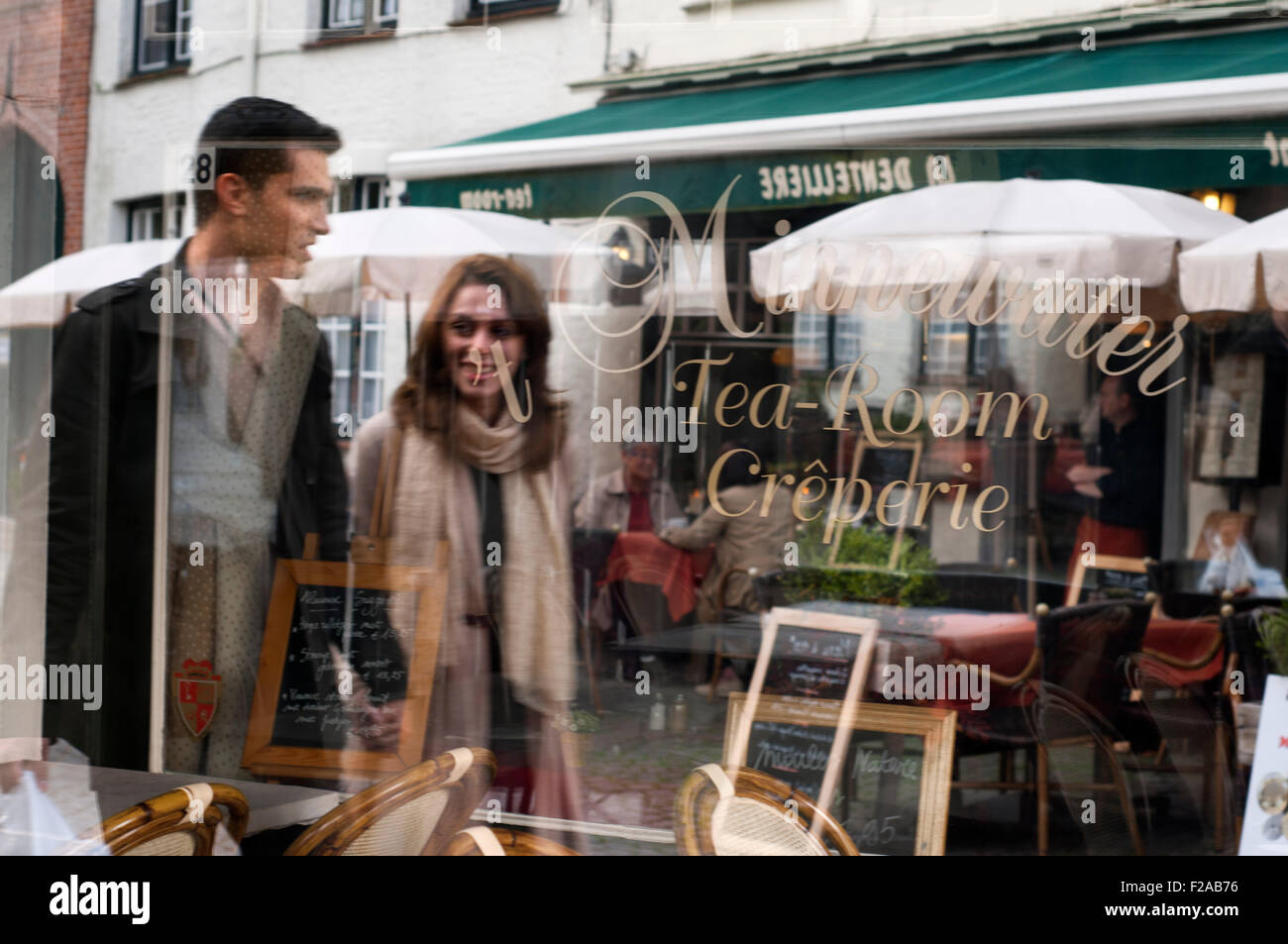 Minnewater Tee Zimmer Creperie. Eines der Restaurants in der Nähe des berühmten Minnewater-Sees. Stockfoto