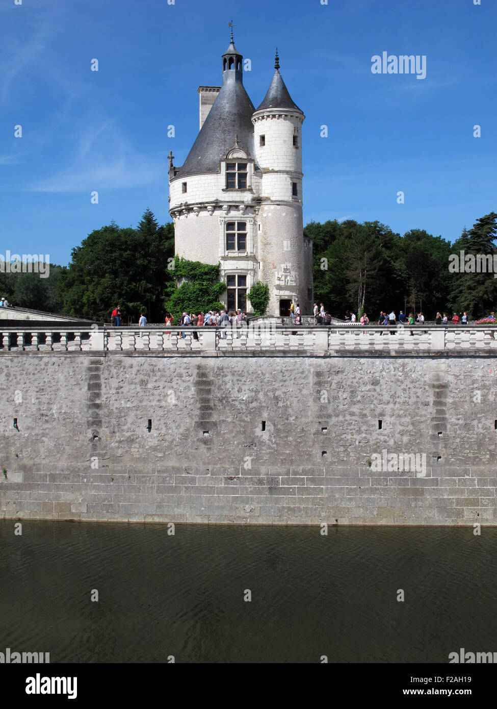 Château de Chenonceau, Vorplatz und der Marques-Turm, Loire-Tal, Fluss Cher, Indre-et-Loire, Touraine, Frankreich Stockfoto