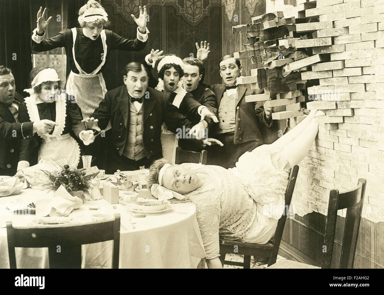 Party Crasher (OLVI007 OU942 F) Stockfoto