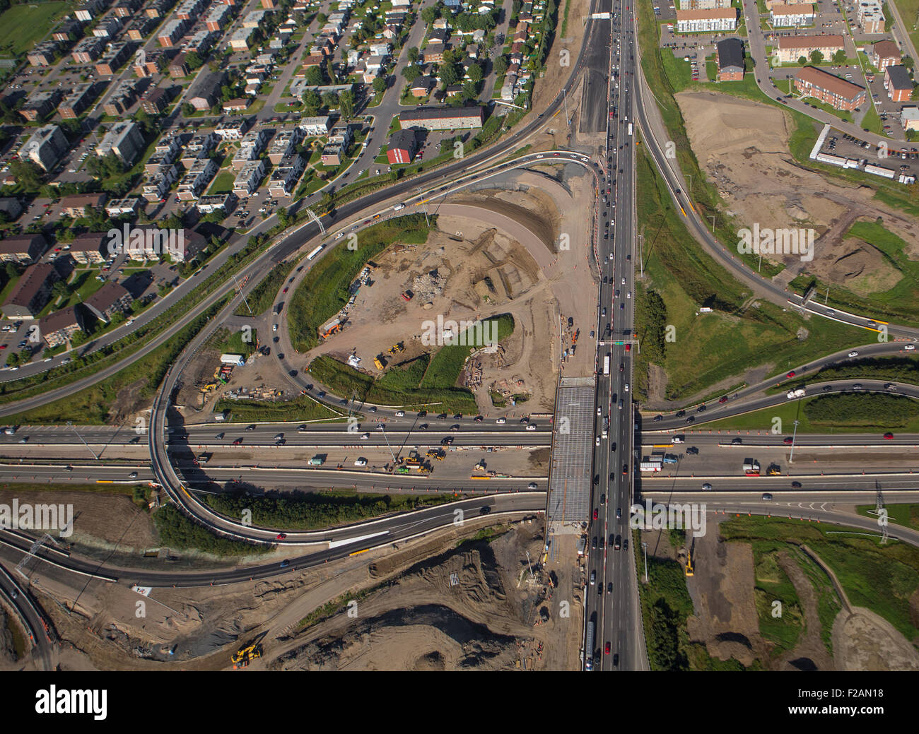 Bau De La Capitale (Felix-Leclerc) und Laurentienne (A-73) Autobahn Austausch ist in diesem Luftbild in Q abgebildet. Stockfoto
