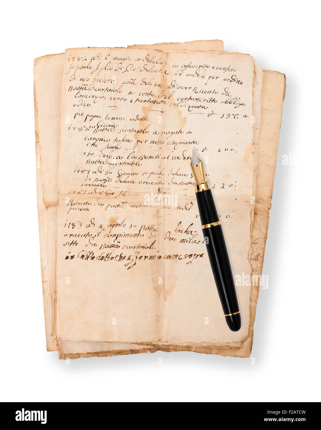 Alte Mauscripts mit Füller isoliert auf weiss Stockfoto