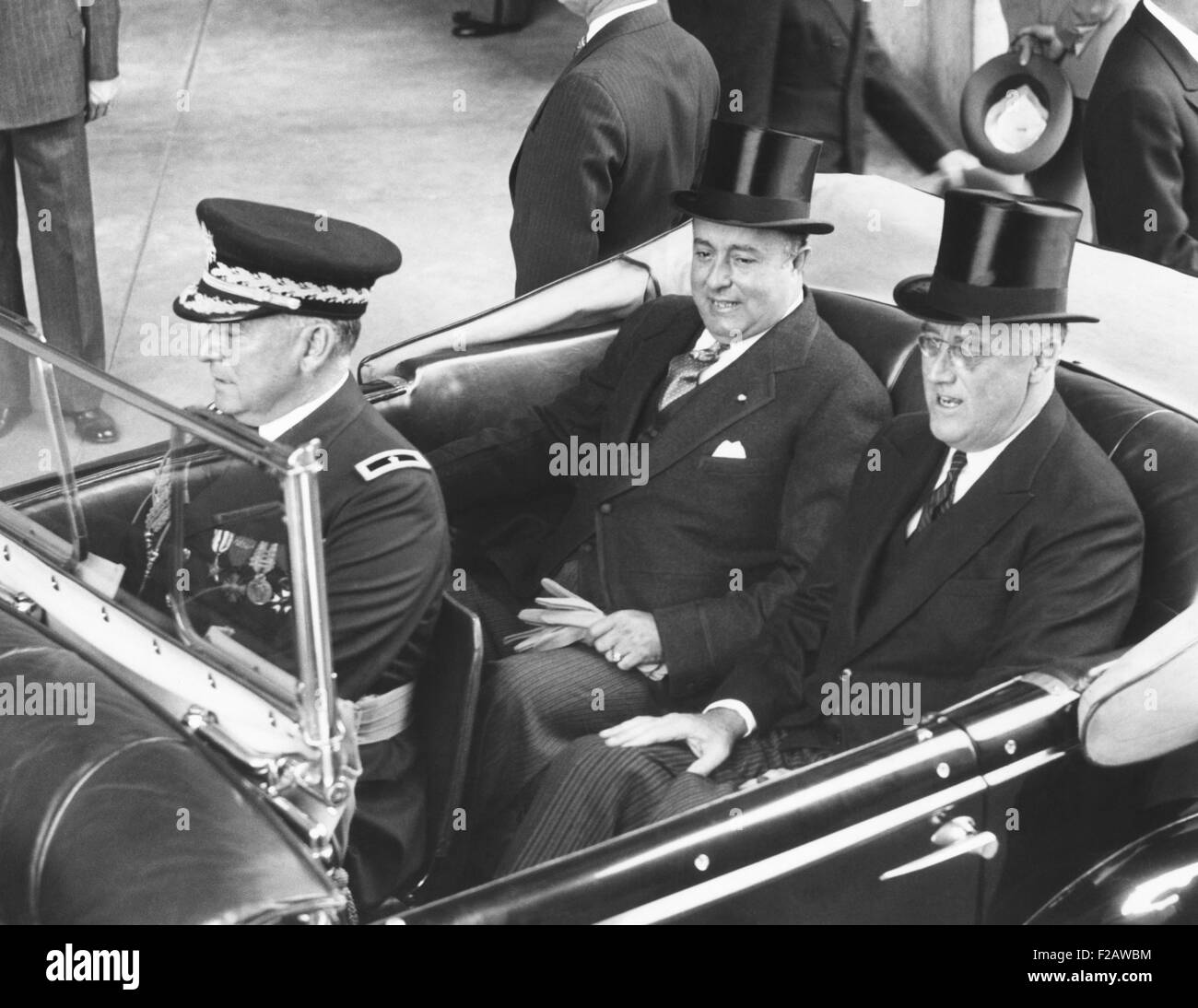 Präsident Franklin d. Roosevelt mit Präsident Anastasio Somoza Nicaraguas. Washington, D.C. 5. Mai 1939. (CSU 2015 11 1427) Stockfoto